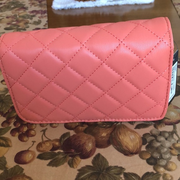 Badgley Mischka Diamond Quilted Crossbody with Pearls NWT - Picture 4 of 9